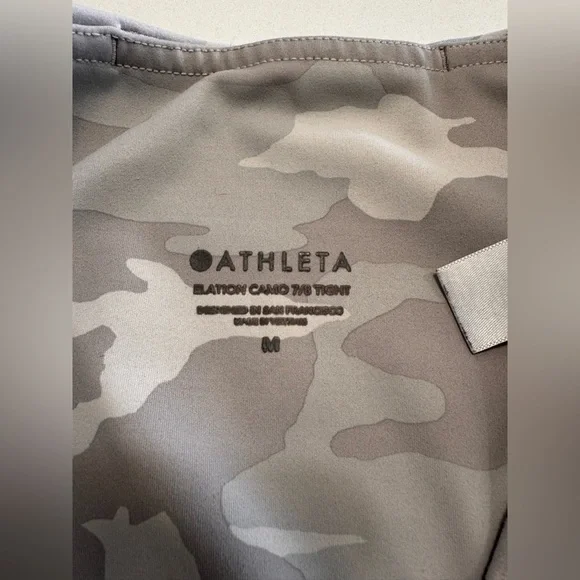 Athleta Elation 7/8 Tight Gray Camo Women's Size Large - Picture 3 of 12